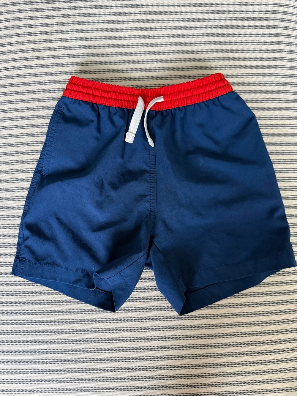 chubbies boys size 5 Navy Swim Trunks with Red Waistband